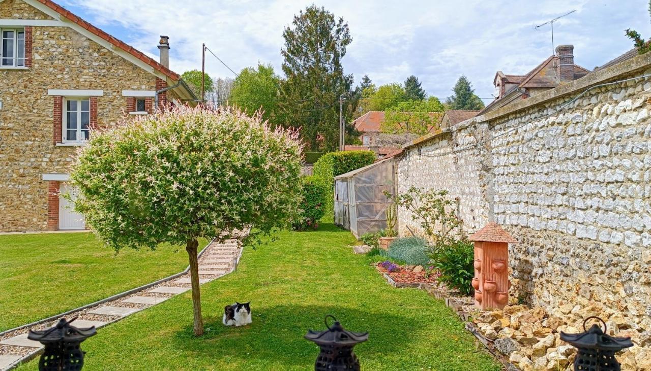Le Petit Accent Otel Saint-Pierre-de-Bailleul Dış mekan fotoğraf