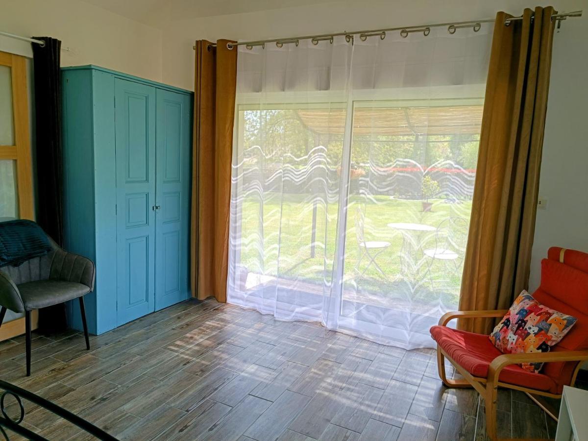 Le Petit Accent Otel Saint-Pierre-de-Bailleul Dış mekan fotoğraf